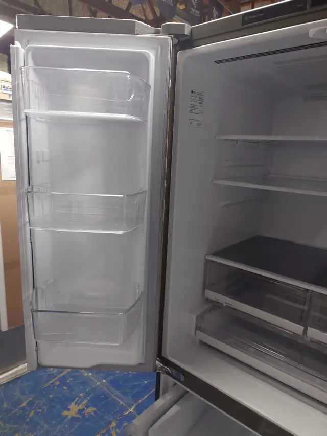 LG '33' Stainless Steel French Door Fridge on Sale‼️ - Photo 5
