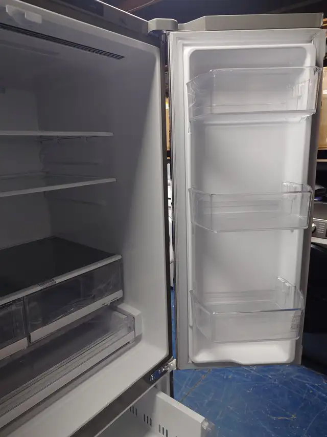 LG '33' Stainless Steel French Door Fridge on Sale‼️ - Photo 7