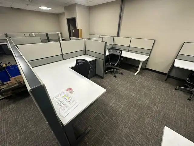 Part-Time General Laborer – Office Furniture Warehouse & Install