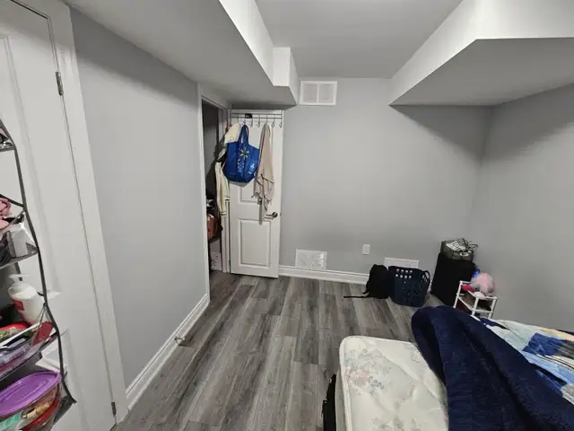 Room available for Vegi girl - Photo 3