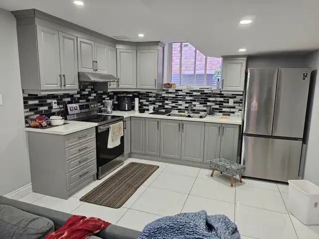 Room available for girl - Photo 6