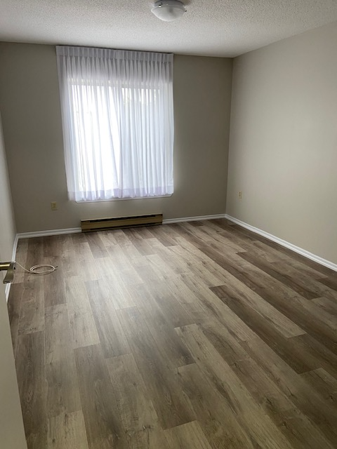 1-bed Apartment for Rent Adult Building - Photo 4