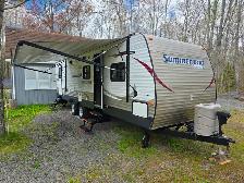 2014 Summerland Travel Trailer