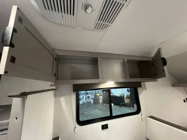Lightweight Family Bunkhouse Travel Trailer - Photo 6
