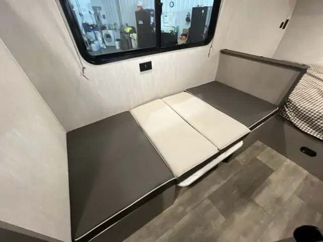 Lightweight Family Bunkhouse Travel Trailer - Photo 11