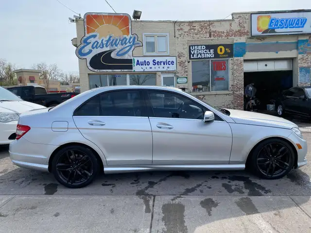 2011 Mercedes-Benz C-Class C300 4MATIC - Photo 3