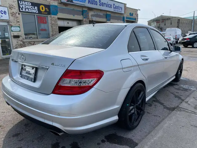 2011 Mercedes-Benz C-Class C300 4MATIC - Photo 4
