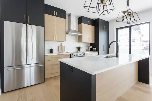 Professional Renovation Services. Refacing and remodeling - Photo 9
