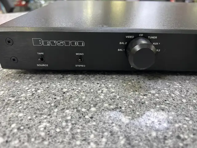 BRYSTON BO20 PREAMPLIFIER and BP-TP POWER SUPPLY - Photo 2