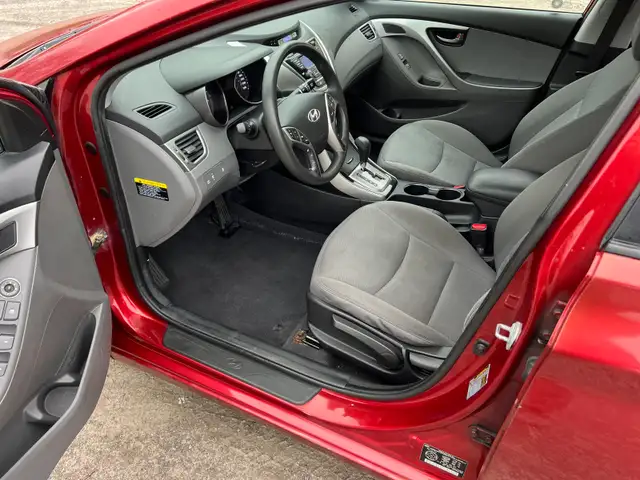 2013 Hyundai Elantra 140,000 km Certified - Photo 7