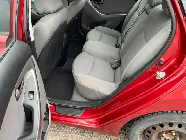 2013 Hyundai Elantra 140,000 km Certified - Photo 10