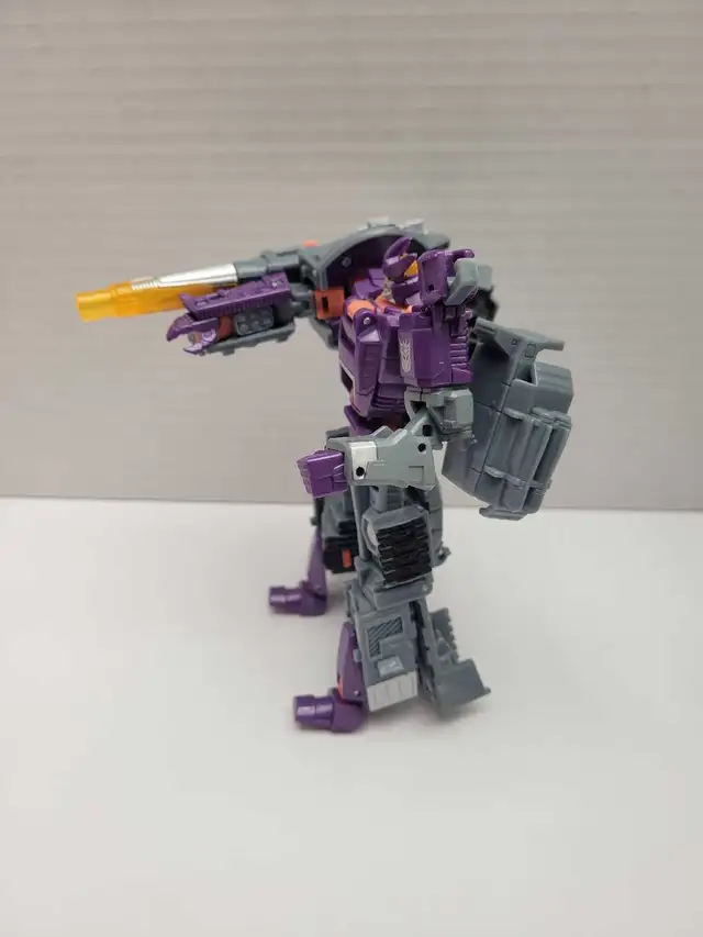 Transformers Galvatron Decepticon Universe 2 Deluxe Class - Photo 2