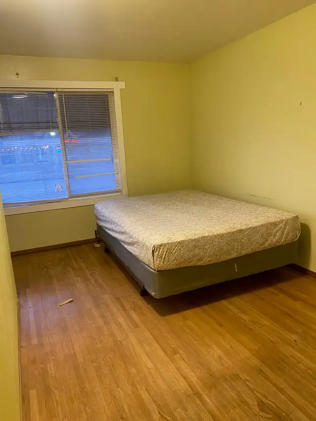 Furnished room $550 Monthly(confederation dr) utilities included - Photo 10