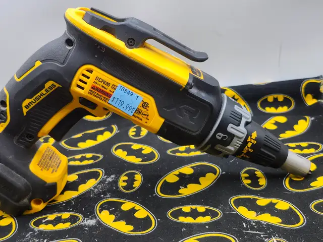DeWalt DCF630 Cordless Brushless Drywall Screw Gun (#18849-1) - Photo 2