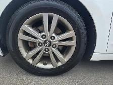 Cars and vehicles - Photo 3