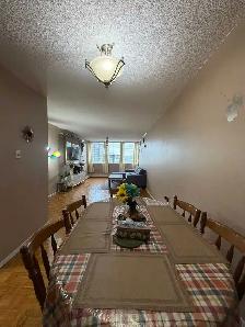 Rare find Reno 2 bed 2 parking with all utilities - Photo 3