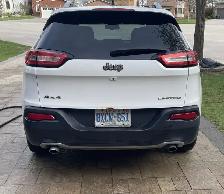 2014 Jeep Cherokee Limited 4x4 | 3.2L Pentastar V6 Loaded $7800 - Photo 2
