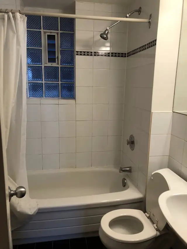 JUNE 1  FURNISHED  2 bedrooms, Bathurst& Eglinton - Photo 4