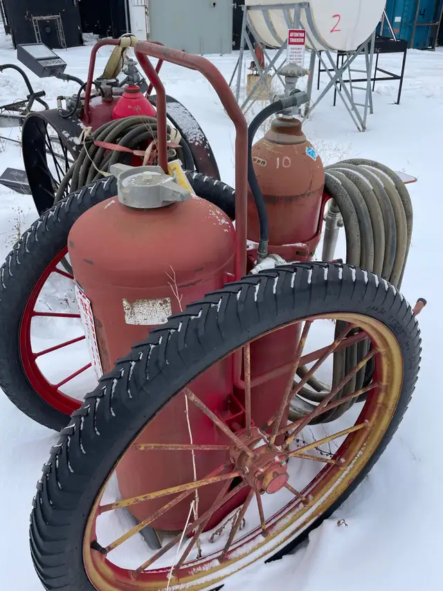 Wheeled Dry Chemical Fire Extinguishers – Lloydminster - Photo 8