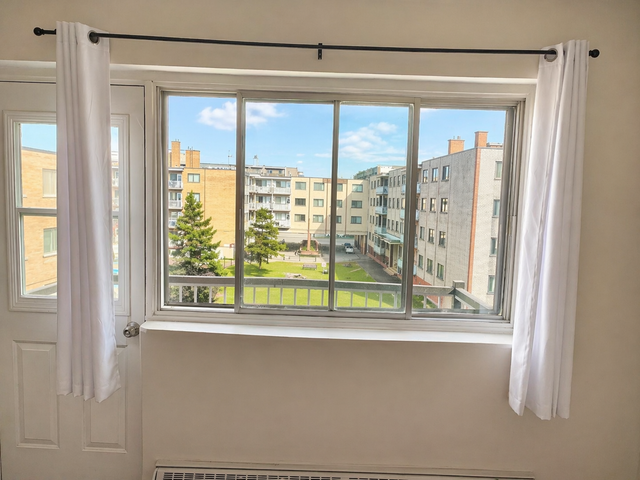 Lease Transfer, Spacious Studio in Ville Saint-Laurent  ‎‎$1050 - Photo 5