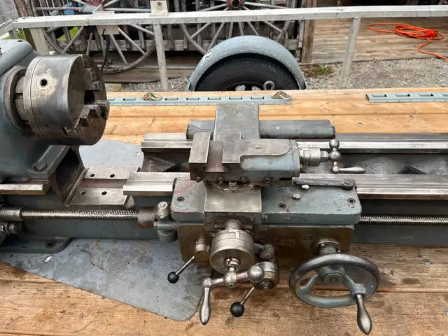 Mysore Kirloskar KWL2 Western Steel Lathe, 13' x 40' - Photo 3
