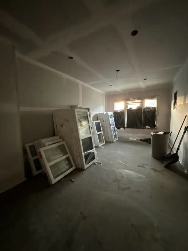 vinyl floor installer needed