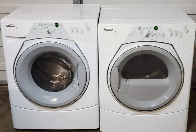 Whirlpool duet front loading pair - Clean and working