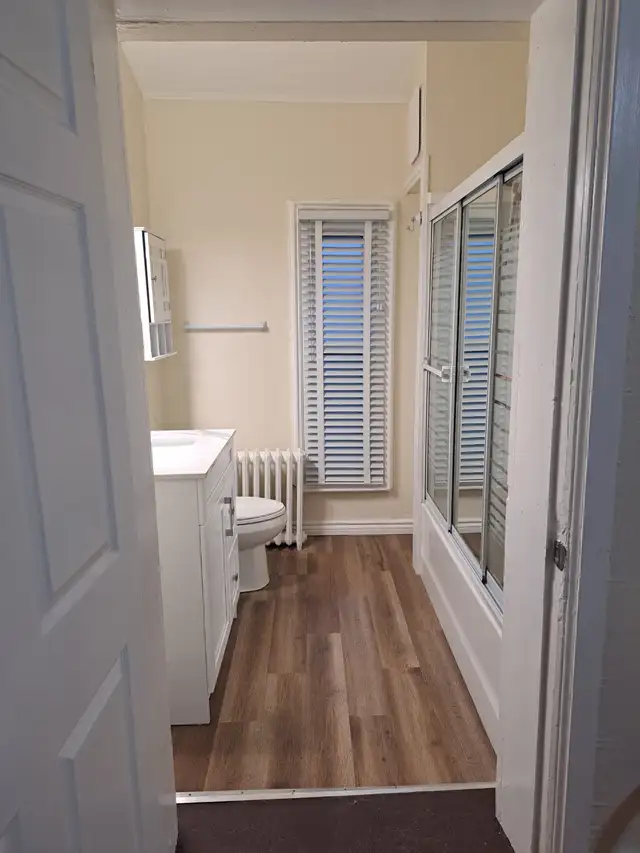 2 Bed   2 Bath Large Apartment for RENT - Niagara Falls - Photo 9