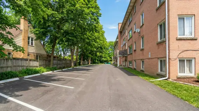 Spacious 2 Bed June 1st $1,495 Free heat & water Main floor - Photo 9