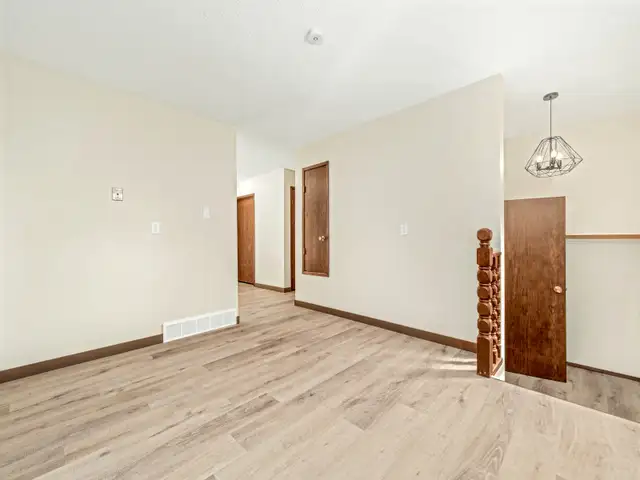 4 Bedroom Bungalow for rent on Westside - Photo 10