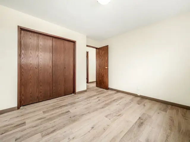 4 Bedroom Bungalow for rent on Westside - Photo 13