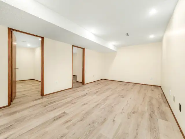 4 Bedroom Bungalow for rent on Westside - Photo 15