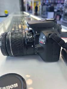 Canon SL1 18MP DSLR with 18-55 Lens and charger - Photo 3