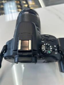Canon SL1 18MP DSLR with 18-55 Lens and charger - Photo 5