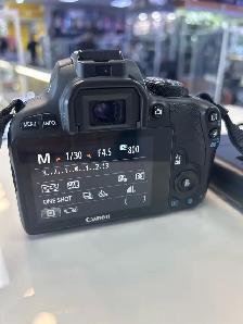 Canon SL1 18MP DSLR with 18-55 Lens and charger - Photo 6