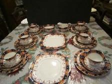 Royal Albert IMARI fine bone CROWN china