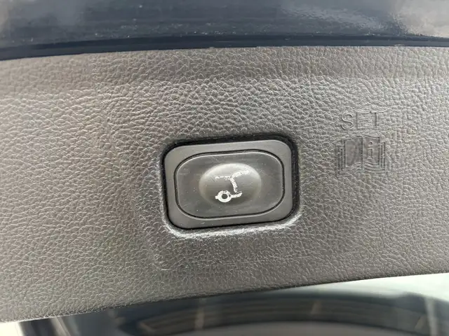 2023 FORD EDGE SEL AWD - Photo 18