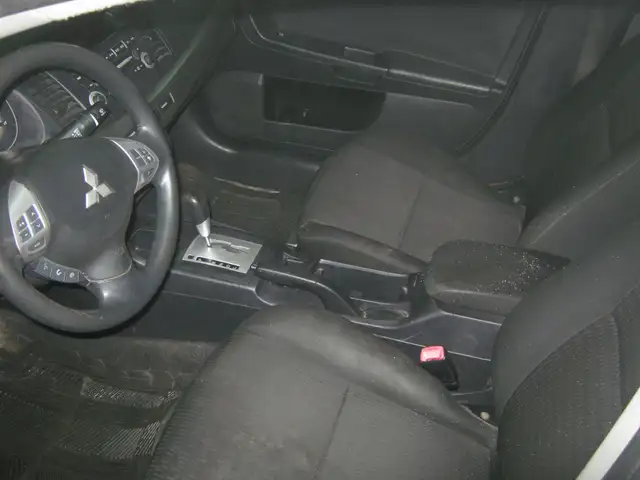 2012 Mitsubishi Lancer SE PETIT BUDGET !! - Photo 18