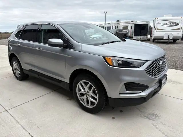 2023 FORD EDGE SEL AWD - Photo 4