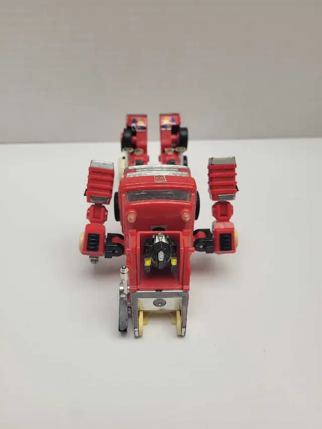 Transformers Inferno G1 - Photo 5