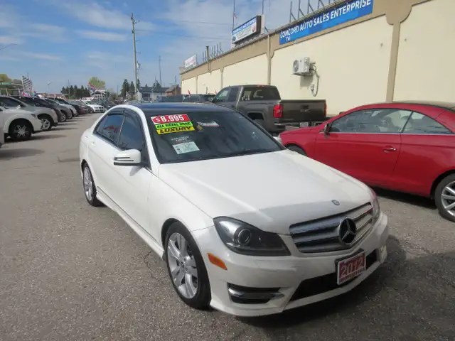 2012 Mercedes-Benz C-Class C 300 - Photo 2