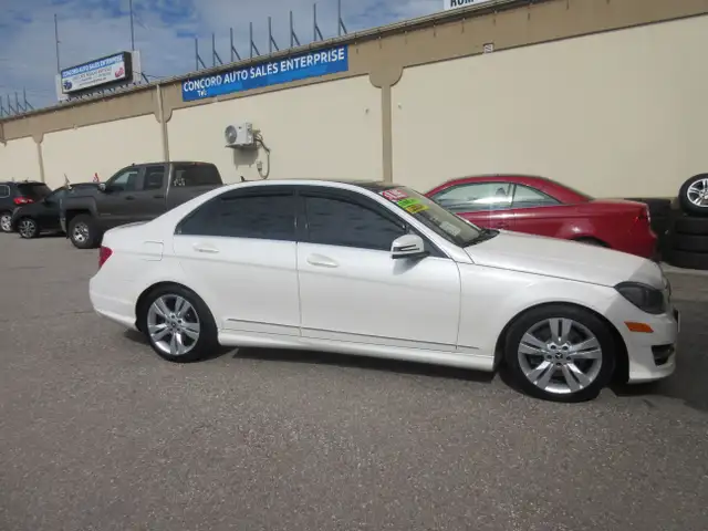 2012 Mercedes-Benz C-Class C 300 - Photo 5