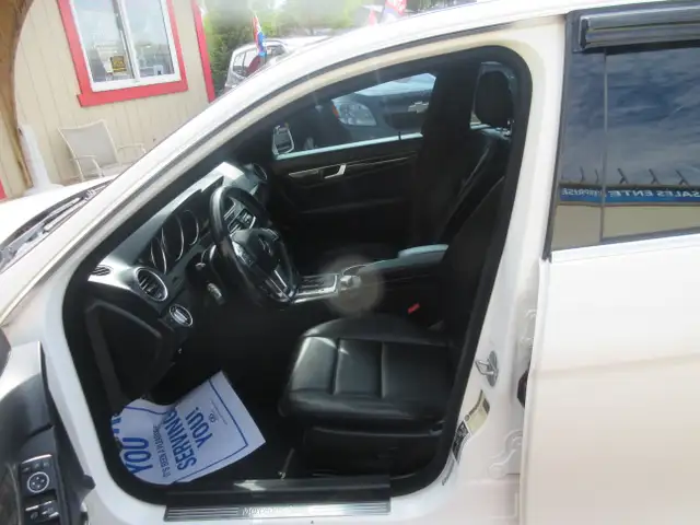 2012 Mercedes-Benz C-Class C 300 - Photo 8