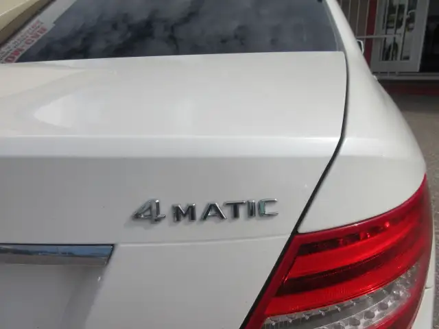 2012 Mercedes-Benz C-Class C 300 - Photo 12