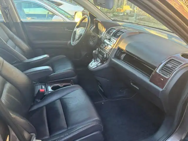 2011 Honda CR-V AWD - Photo 3