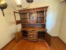 Free delivery used Wooden antique China Cabinet - Photo 8