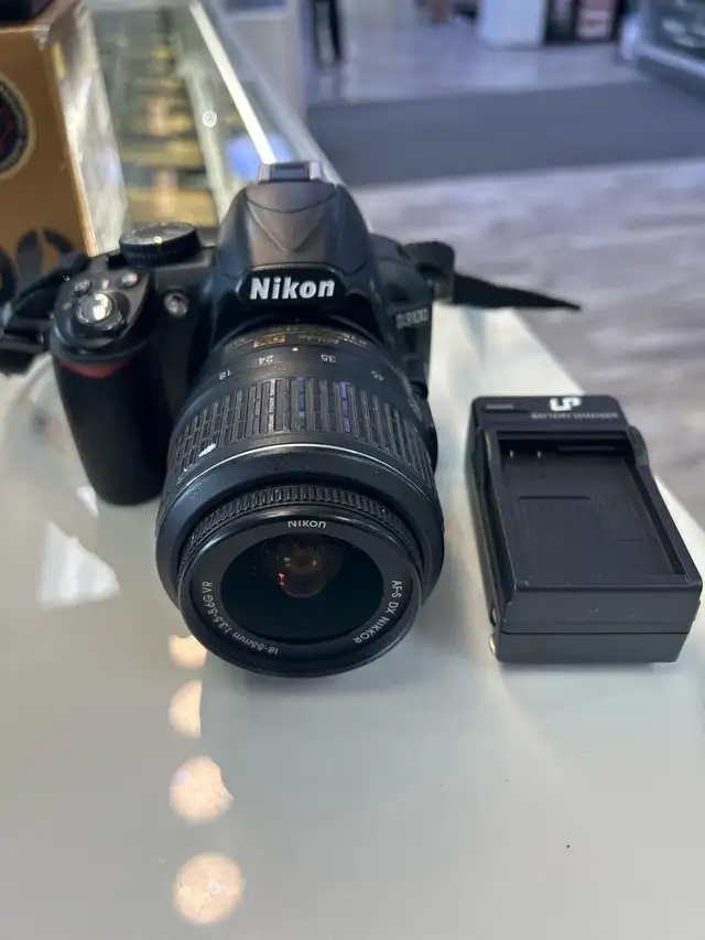 Nikon D3100 DSLR Cameras - Photo 2