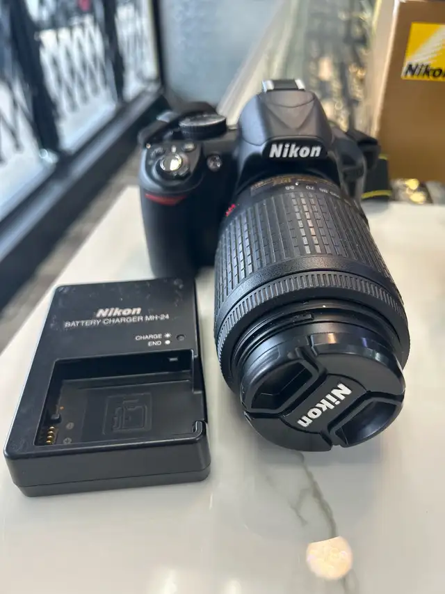 Nikon D3100 DSLR Cameras - Photo 3