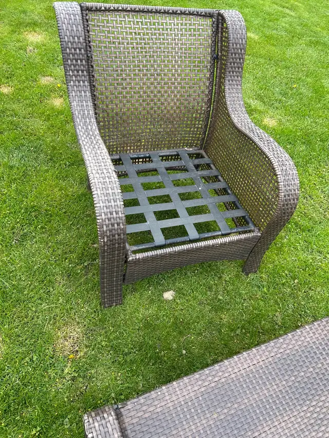 patio furniture - Photo 3
