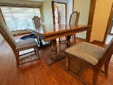 Free delivery used Wooden Dining Table with 4 Chairs - Photo 6